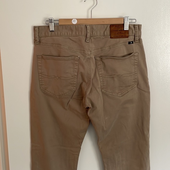 Lucky Brand Men’s 121 Slim Fit Pant - Picture 6 of 6